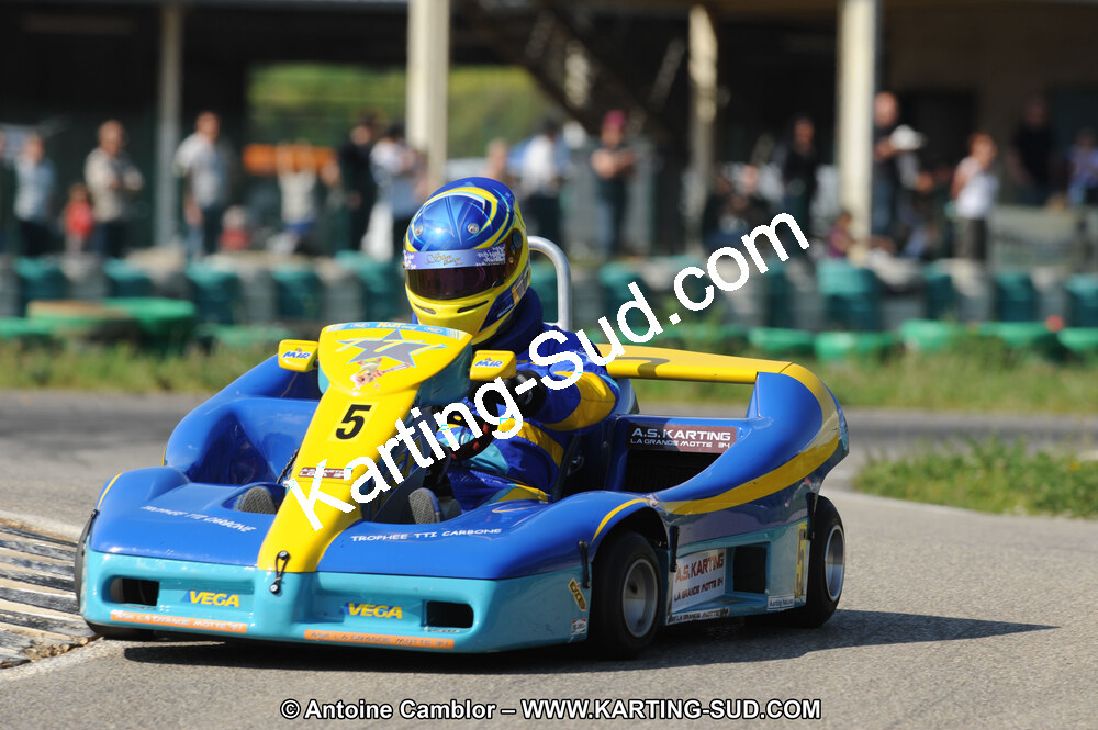01/05/2011 : 3ème manche du Championnat du Sud à Alès (Photos Antoine Camblor) 2011 — karting