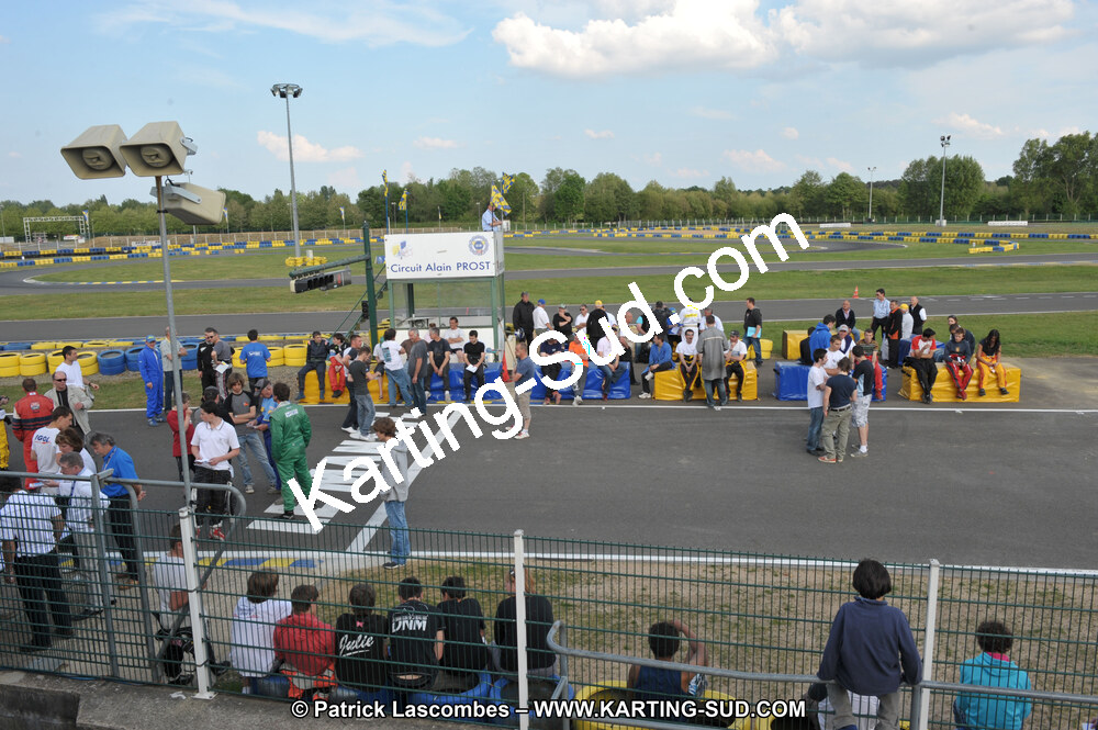01/05/2011 : Challenge Minarelli Ouest - Le Mans (Photos Patrick Lascombes) 2011 — karting