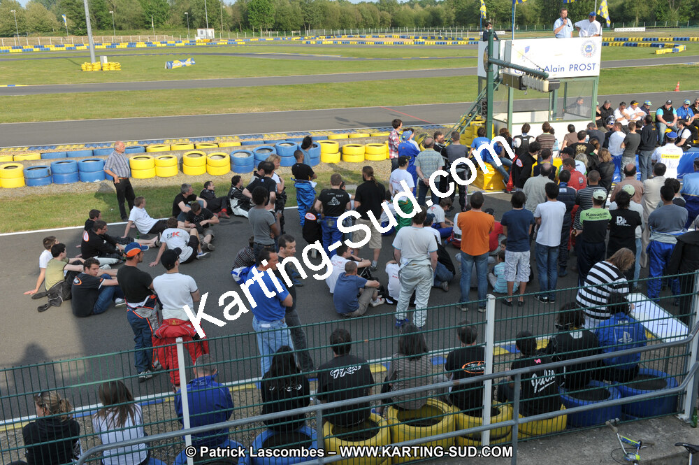 01/05/2011 : Challenge Minarelli Ouest - Le Mans (Photos Patrick Lascombes) 2011 — karting