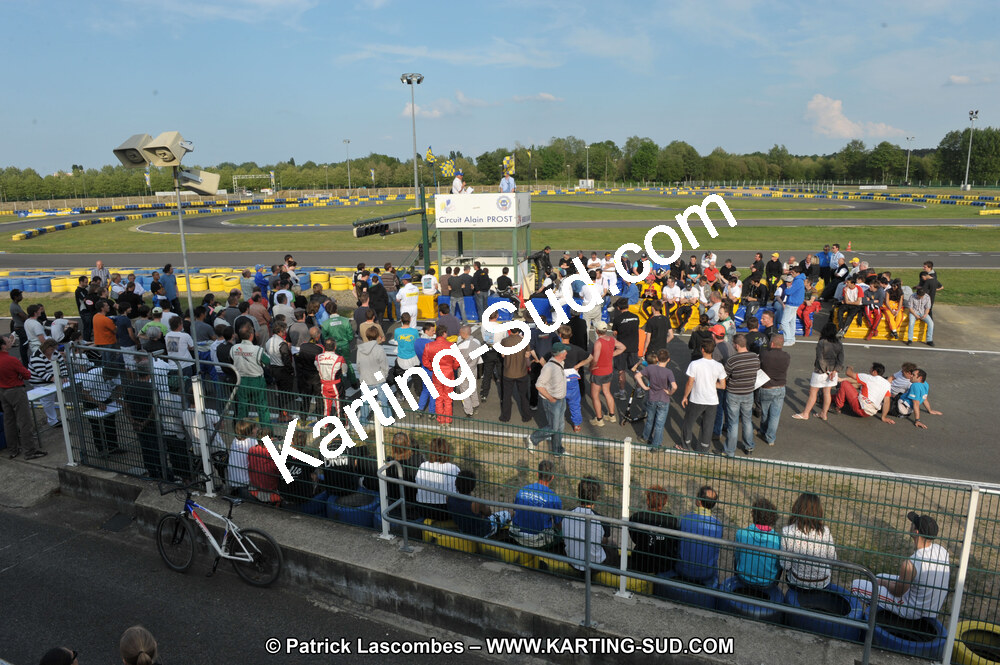 01/05/2011 : Challenge Minarelli Ouest - Le Mans (Photos Patrick Lascombes) 2011 — karting