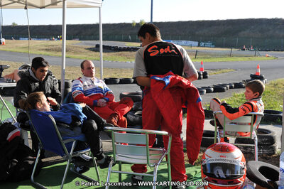 01 & 02/10/2011 : 24H Karting à Muret (Photos Stéphane Agnus – Yan Ching Agnus – Patrick Lascombes) 2011 — karting