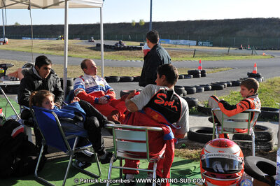 01 & 02/10/2011 : 24H Karting à Muret (Photos Stéphane Agnus – Yan Ching Agnus – Patrick Lascombes) 2011 — karting