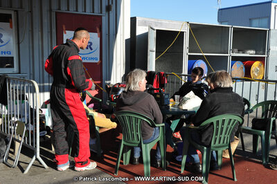 01 & 02/10/2011 : 24H Karting à Muret (Photos Stéphane Agnus – Yan Ching Agnus – Patrick Lascombes) 2011 — karting
