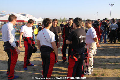 01 & 02/10/2011 : 24H Karting à Muret (Photos Stéphane Agnus – Yan Ching Agnus – Patrick Lascombes) 2011 — karting