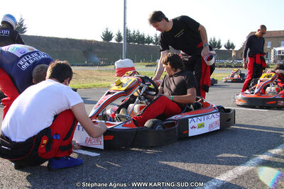 01 & 02/10/2011 : 24H Karting à Muret (Photos Stéphane Agnus – Yan Ching Agnus – Patrick Lascombes) 2011 — karting