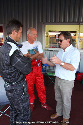 01 & 02/10/2011 : 24H Karting à Muret (Photos Stéphane Agnus – Yan Ching Agnus – Patrick Lascombes) 2011 — karting