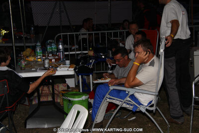 01 & 02/10/2011 : 24H Karting à Muret (Photos Stéphane Agnus – Yan Ching Agnus – Patrick Lascombes) 2011 — karting