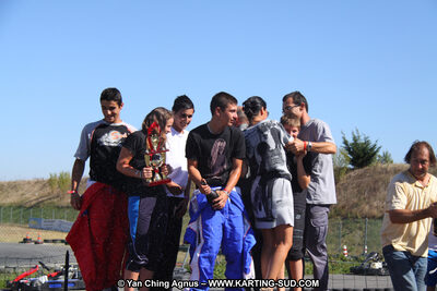 01 & 02/10/2011 : 24H Karting à Muret (Photos Stéphane Agnus – Yan Ching Agnus – Patrick Lascombes) 2011 — karting