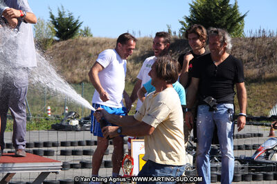 01 & 02/10/2011 : 24H Karting à Muret (Photos Stéphane Agnus – Yan Ching Agnus – Patrick Lascombes) 2011 — karting