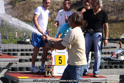 01 & 02/10/2011 : 24H Karting à Muret (Photos Stéphane Agnus – Yan Ching Agnus – Patrick Lascombes) 2011 — karting