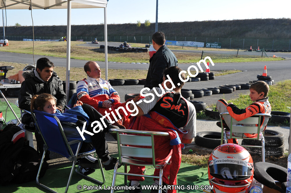 01 & 02/10/2011 : 24H Karting à Muret (Photos Stéphane Agnus – Yan Ching Agnus – Patrick Lascombes) 2011 — karting