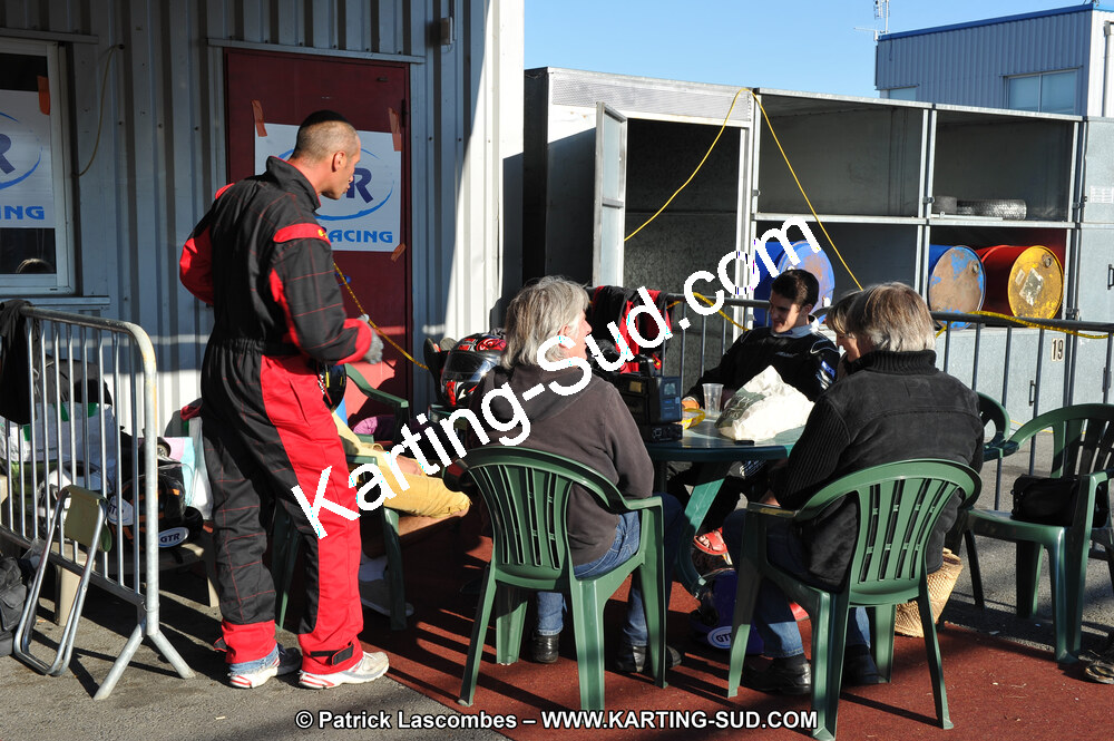 01 & 02/10/2011 : 24H Karting à Muret (Photos Stéphane Agnus – Yan Ching Agnus – Patrick Lascombes) 2011 — karting