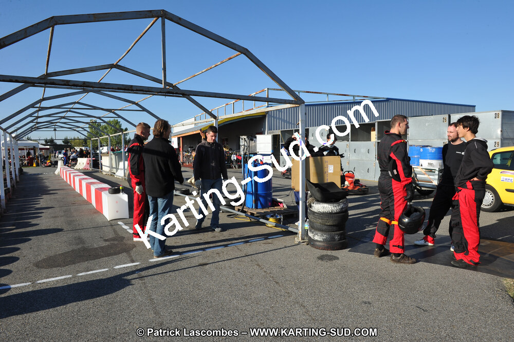 01 & 02/10/2011 : 24H Karting à Muret (Photos Stéphane Agnus – Yan Ching Agnus – Patrick Lascombes) 2011 — karting