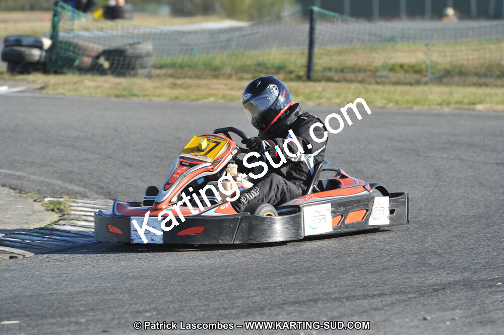 01 & 02/10/2011 : 24H Karting à Muret (Photos Stéphane Agnus – Yan Ching Agnus – Patrick Lascombes) 2011 — karting