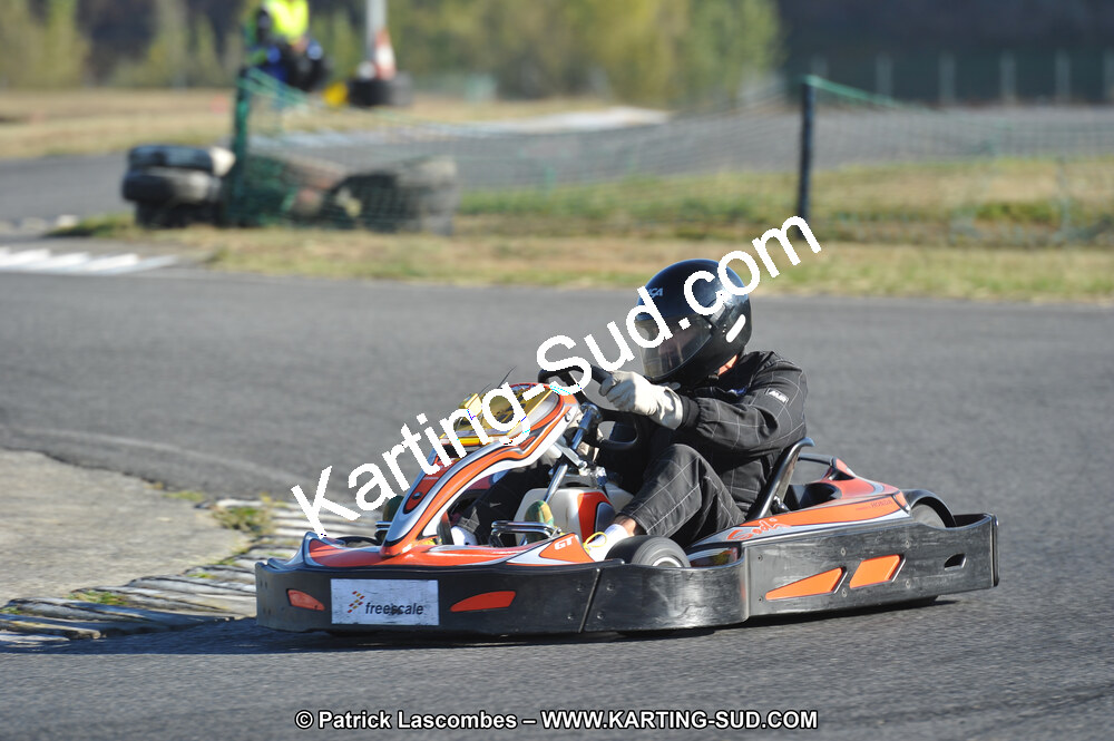 01 & 02/10/2011 : 24H Karting à Muret (Photos Stéphane Agnus – Yan Ching Agnus – Patrick Lascombes) 2011 — karting