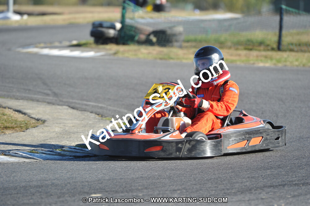 01 & 02/10/2011 : 24H Karting à Muret (Photos Stéphane Agnus – Yan Ching Agnus – Patrick Lascombes) 2011 — karting