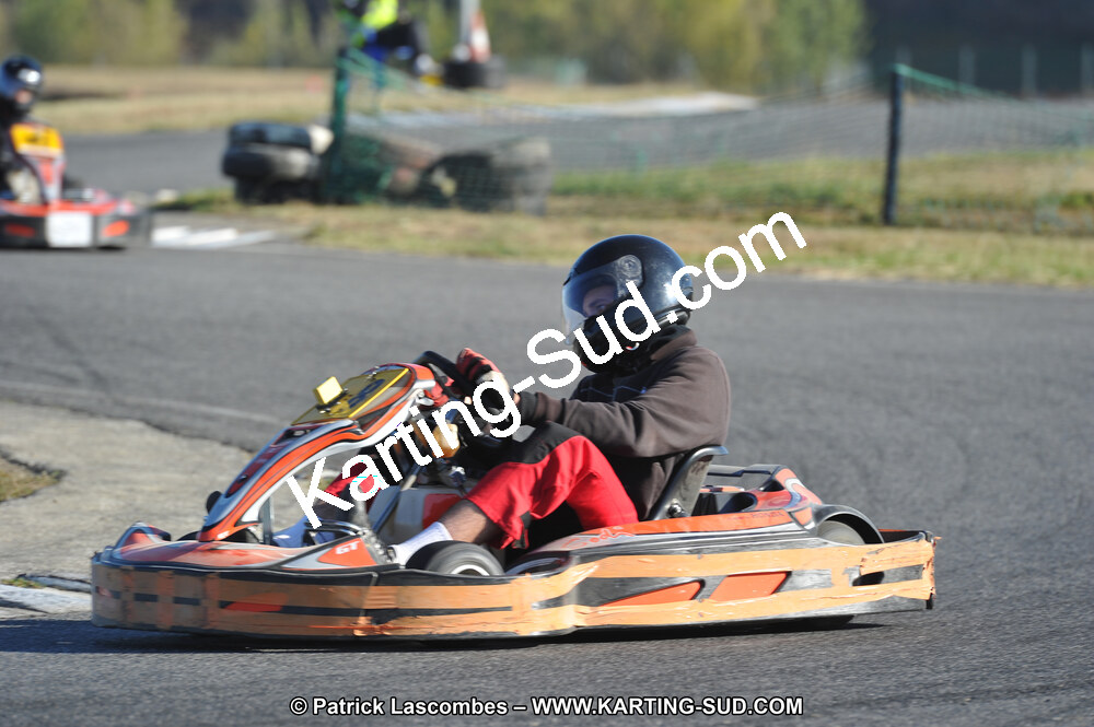 01 & 02/10/2011 : 24H Karting à Muret (Photos Stéphane Agnus – Yan Ching Agnus – Patrick Lascombes) 2011 — karting