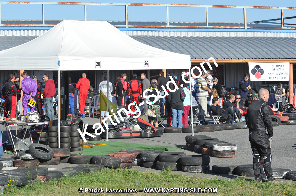 01 & 02/10/2011 : 24H Karting à Muret (Photos Stéphane Agnus – Yan Ching Agnus – Patrick Lascombes) 2011 — karting