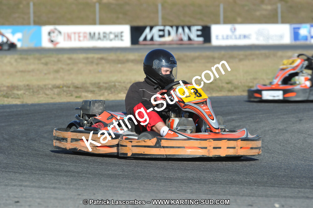 01 & 02/10/2011 : 24H Karting à Muret (Photos Stéphane Agnus – Yan Ching Agnus – Patrick Lascombes) 2011 — karting