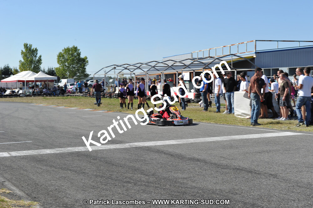 01 & 02/10/2011 : 24H Karting à Muret (Photos Stéphane Agnus – Yan Ching Agnus – Patrick Lascombes) 2011 — karting