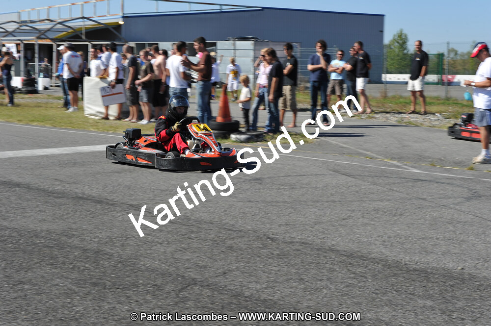 01 & 02/10/2011 : 24H Karting à Muret (Photos Stéphane Agnus – Yan Ching Agnus – Patrick Lascombes) 2011 — karting
