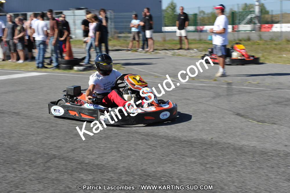 01 & 02/10/2011 : 24H Karting à Muret (Photos Stéphane Agnus – Yan Ching Agnus – Patrick Lascombes) 2011 — karting