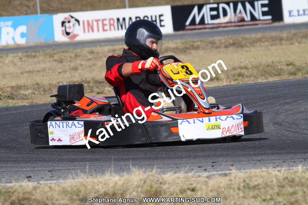 01 & 02/10/2011 : 24H Karting à Muret (Photos Stéphane Agnus – Yan Ching Agnus – Patrick Lascombes) 2011 — karting