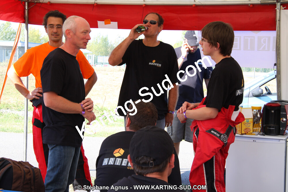 01 & 02/10/2011 : 24H Karting à Muret (Photos Stéphane Agnus – Yan Ching Agnus – Patrick Lascombes) 2011 — karting