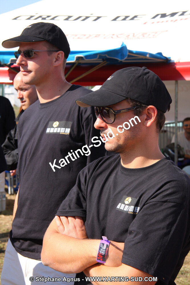 01 & 02/10/2011 : 24H Karting à Muret (Photos Stéphane Agnus – Yan Ching Agnus – Patrick Lascombes) 2011 — karting