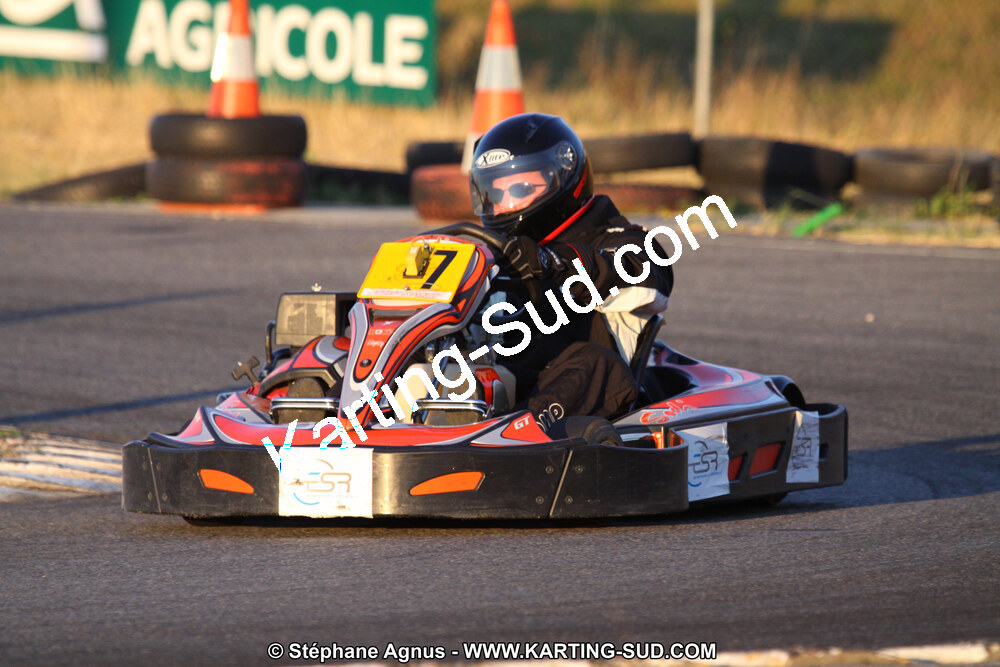 01 & 02/10/2011 : 24H Karting à Muret (Photos Stéphane Agnus – Yan Ching Agnus – Patrick Lascombes) 2011 — karting