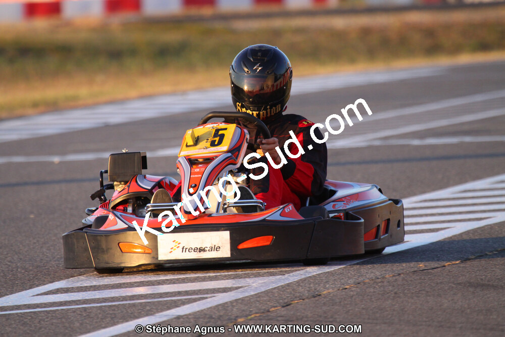 01 & 02/10/2011 : 24H Karting à Muret (Photos Stéphane Agnus – Yan Ching Agnus – Patrick Lascombes) 2011 — karting