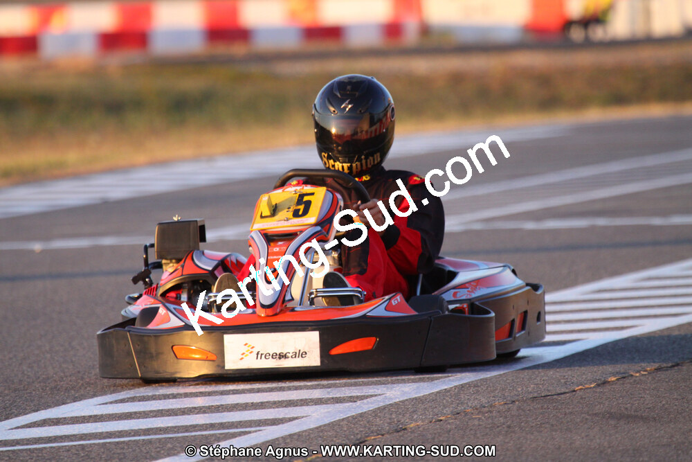 01 & 02/10/2011 : 24H Karting à Muret (Photos Stéphane Agnus – Yan Ching Agnus – Patrick Lascombes) 2011 — karting