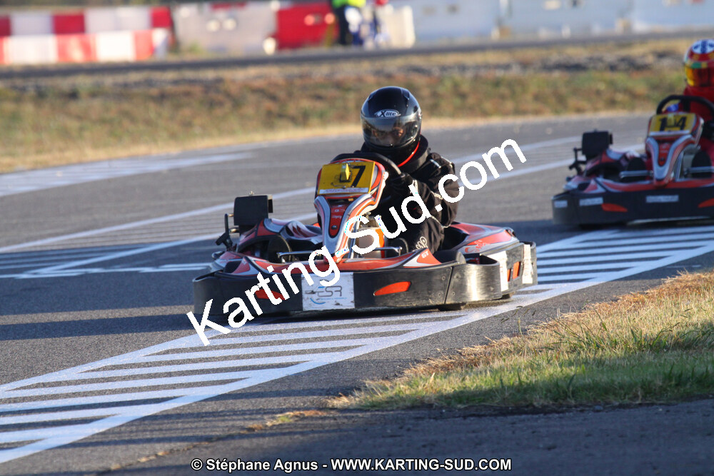 01 & 02/10/2011 : 24H Karting à Muret (Photos Stéphane Agnus – Yan Ching Agnus – Patrick Lascombes) 2011 — karting