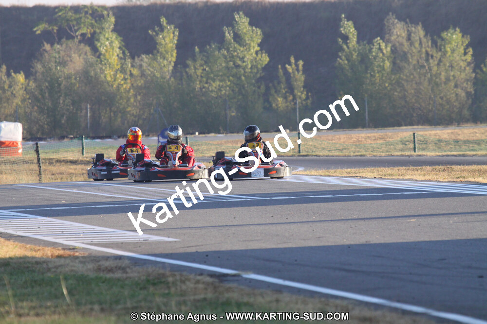 01 & 02/10/2011 : 24H Karting à Muret (Photos Stéphane Agnus – Yan Ching Agnus – Patrick Lascombes) 2011 — karting