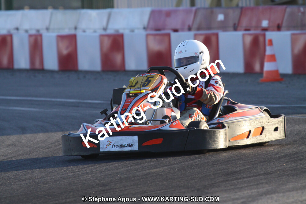 01 & 02/10/2011 : 24H Karting à Muret (Photos Stéphane Agnus – Yan Ching Agnus – Patrick Lascombes) 2011 — karting