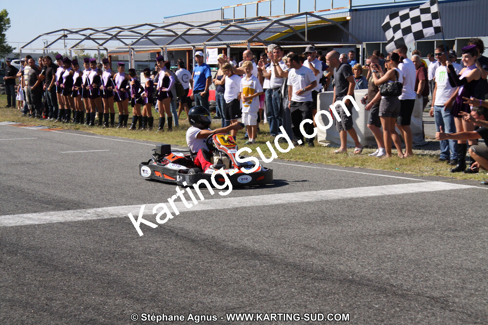 01 & 02/10/2011 : 24H Karting à Muret (Photos Stéphane Agnus – Yan Ching Agnus – Patrick Lascombes) 2011 — karting