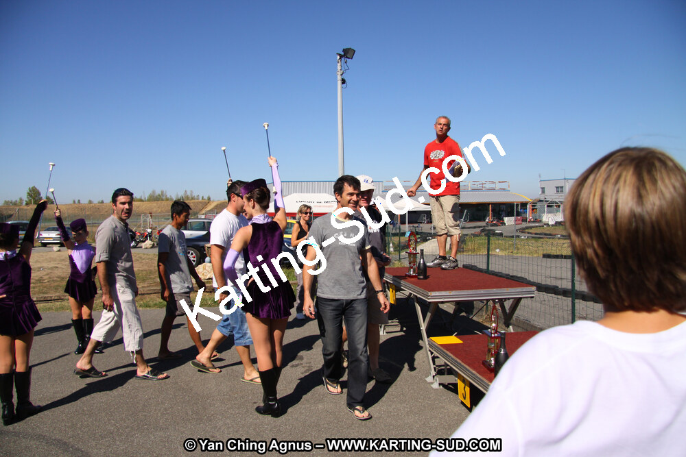 01 & 02/10/2011 : 24H Karting à Muret (Photos Stéphane Agnus – Yan Ching Agnus – Patrick Lascombes) 2011 — karting