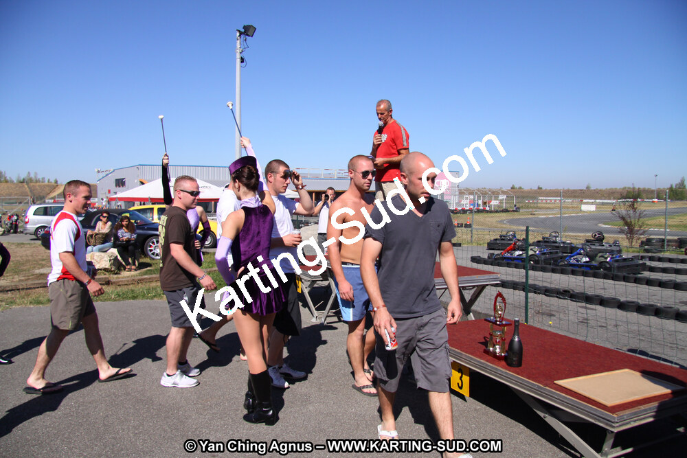 01 & 02/10/2011 : 24H Karting à Muret (Photos Stéphane Agnus – Yan Ching Agnus – Patrick Lascombes) 2011 — karting
