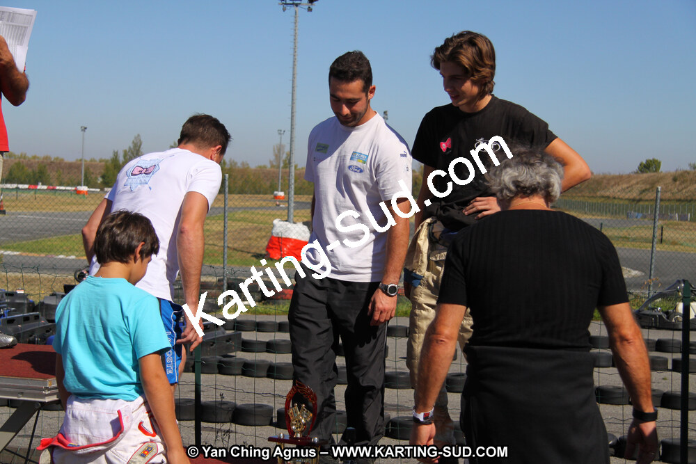 01 & 02/10/2011 : 24H Karting à Muret (Photos Stéphane Agnus – Yan Ching Agnus – Patrick Lascombes) 2011 — karting