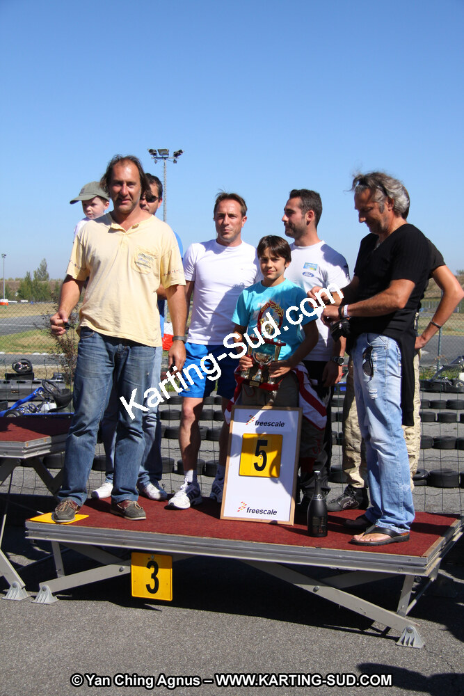 01 & 02/10/2011 : 24H Karting à Muret (Photos Stéphane Agnus – Yan Ching Agnus – Patrick Lascombes) 2011 — karting