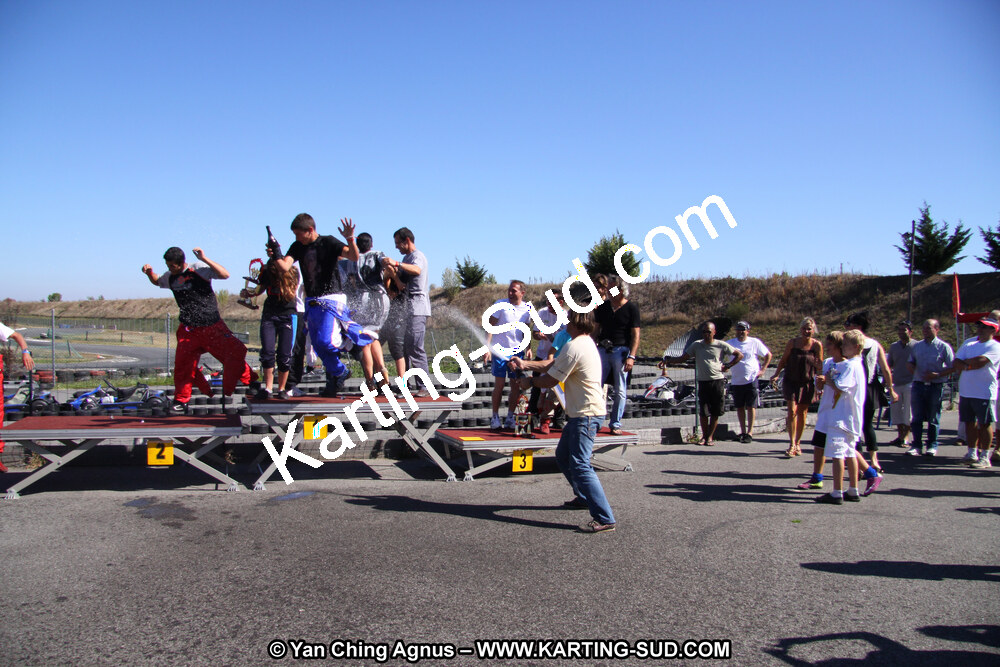 01 & 02/10/2011 : 24H Karting à Muret (Photos Stéphane Agnus – Yan Ching Agnus – Patrick Lascombes) 2011 — karting