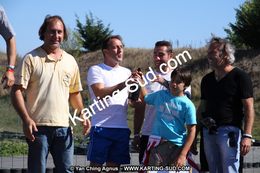 01 & 02/10/2011 : 24H Karting à Muret (Photos Stéphane Agnus – Yan Ching Agnus – Patrick Lascombes) 2011 — karting
