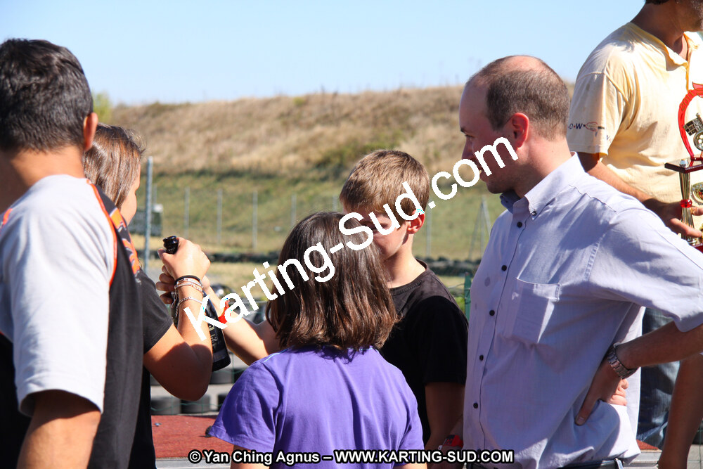 01 & 02/10/2011 : 24H Karting à Muret (Photos Stéphane Agnus – Yan Ching Agnus – Patrick Lascombes) 2011 — karting