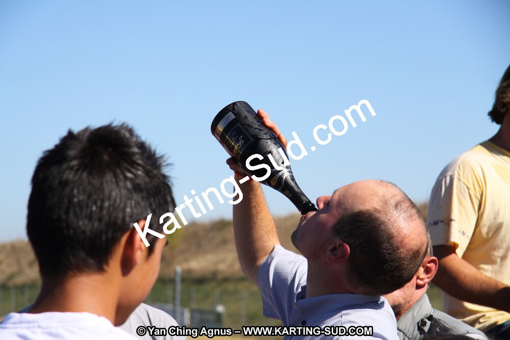 01 & 02/10/2011 : 24H Karting à Muret (Photos Stéphane Agnus – Yan Ching Agnus – Patrick Lascombes) 2011 — karting