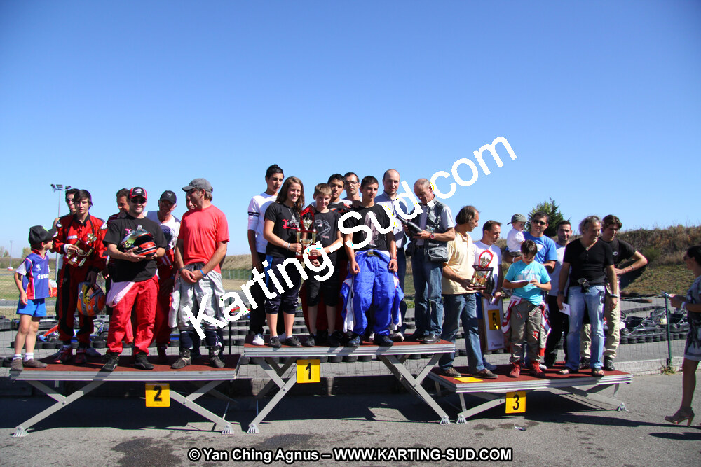 01 & 02/10/2011 : 24H Karting à Muret (Photos Stéphane Agnus – Yan Ching Agnus – Patrick Lascombes) 2011 — karting