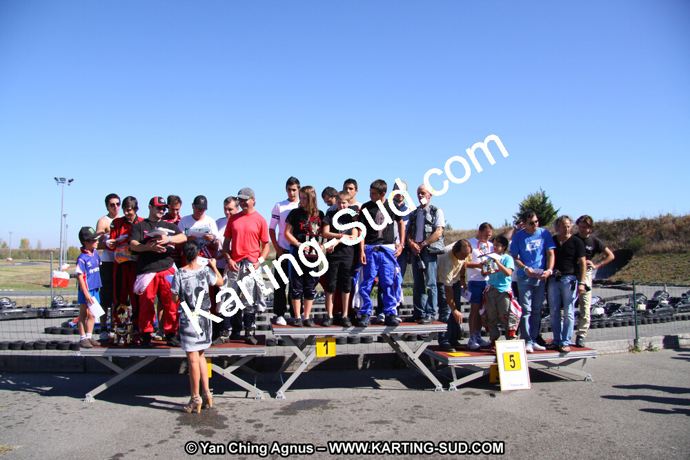 01 & 02/10/2011 : 24H Karting à Muret (Photos Stéphane Agnus – Yan Ching Agnus – Patrick Lascombes) 2011 — karting