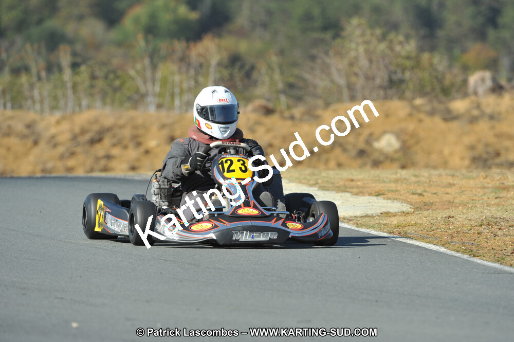 16/10/2011 : 8ème manche du Championnat Open Atlantique à Layrac (Photos Patrick Lascombes) 2011 — karting