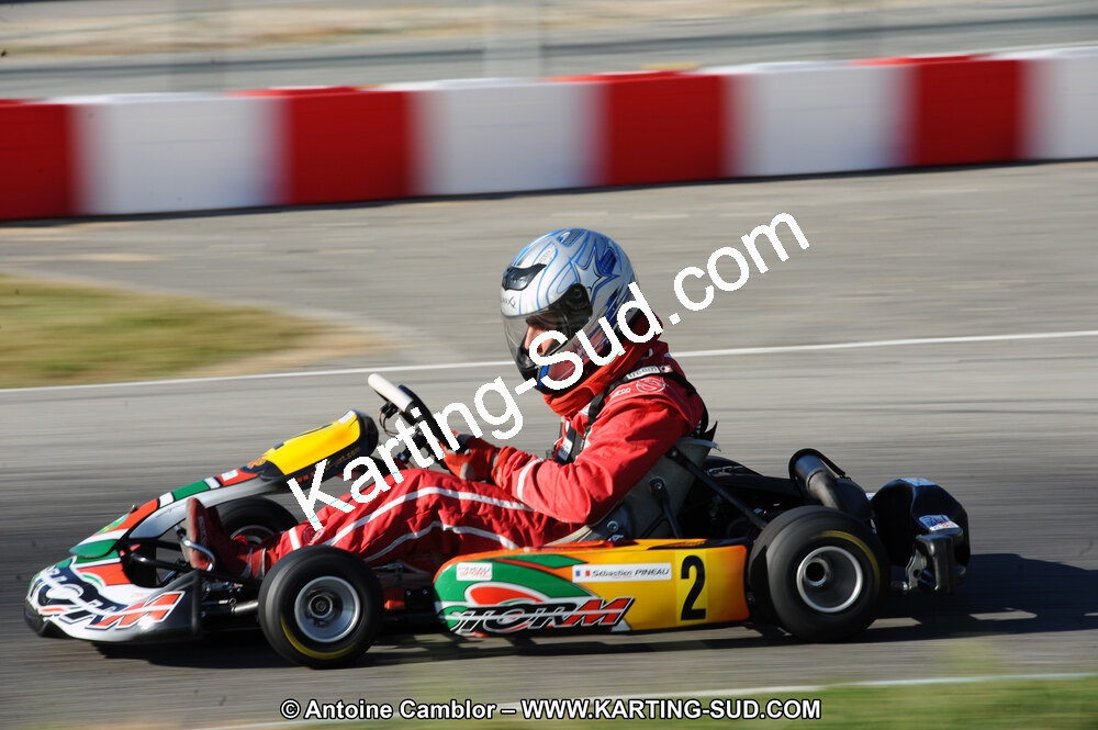 Sébastien PINEAU — 22 & 23/10/2011 : 2ème manche du Trophée Vincent Sanchez à Lavelanet (Photos Antoine Camblor) 2011 — karting