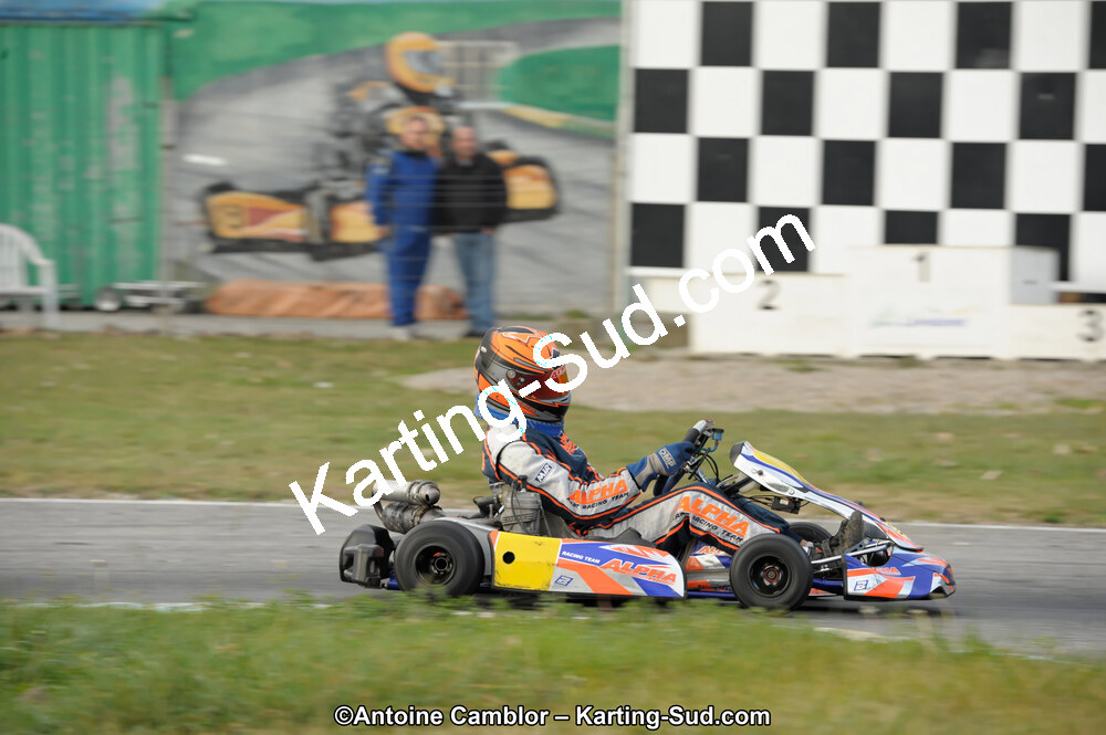27/11/2011 : 5ème manche du Championnat du Sud à Lavelanet (Photos Antoine Camblor) 2011 — karting