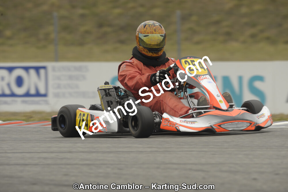 26/02/2012 : 1ère manche du Championnat du Sud 2012 et 1ère manche de la Coupe Aquitaine à Muret (Photos Antoine Camblor) 2012 — karting